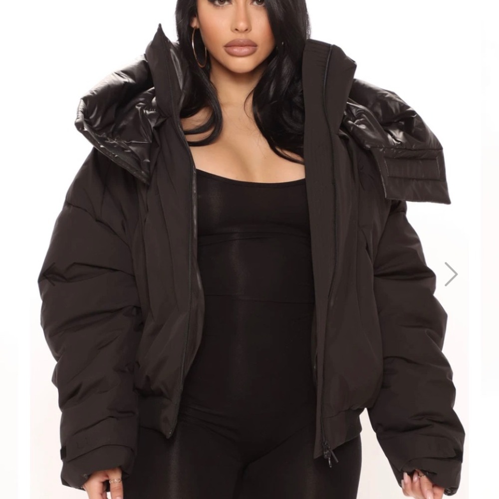Fashion Nova so jaded hooded puffer coat Black XL